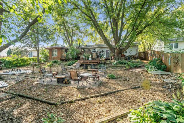 1119 Kaplan Drive, Waterloo, IA 50702