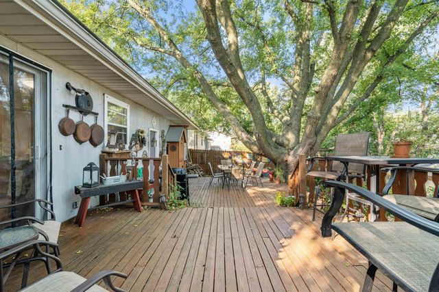 1119 Kaplan Drive, Waterloo, IA 50702
