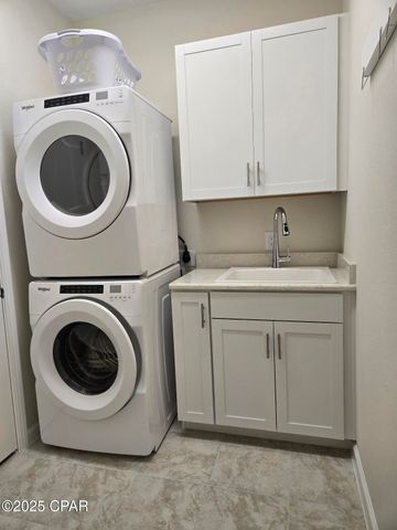 8952 Coral Reef Way, Panama City Beach, FL 32413