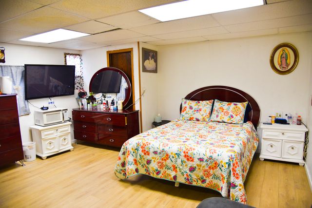 908 Countrywood Drive, Zion, IL 60099