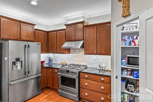 108 Willowbrook Drive, Mooresville, NC 28115