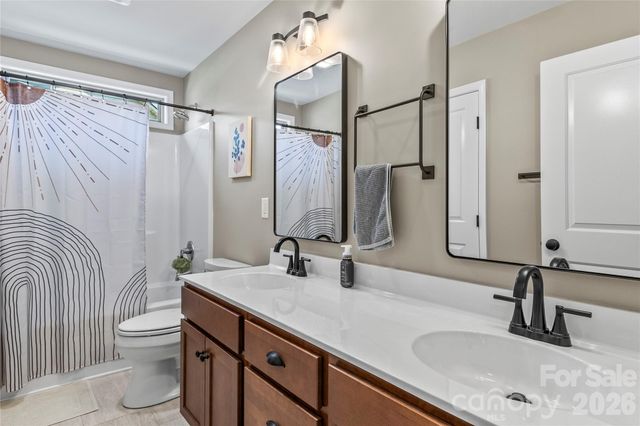 108 Willowbrook Drive, Mooresville, NC 28115