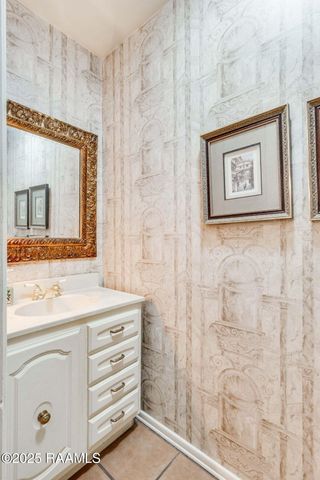 504 Demoncherveaux Boulevard, Ville Platte, LA 70586