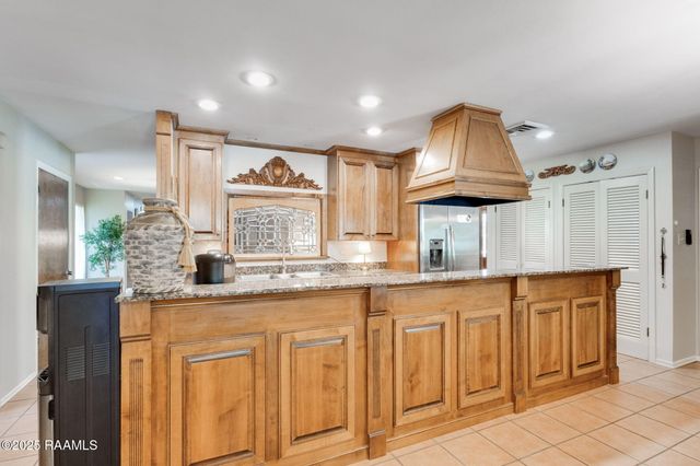 504 Demoncherveaux Boulevard, Ville Platte, LA 70586