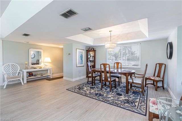 213 MEMORY LN # 4, Naples, FL 34112