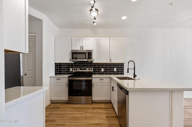 6535 E SUPERSTITION SPRINGS Boulevard 157, Mesa, AZ 85206