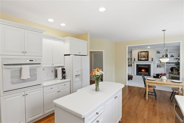 4 Willoughby Place, Pittsford, NY 14534