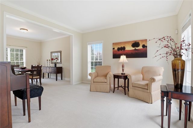 4 Willoughby Place, Pittsford, NY 14534