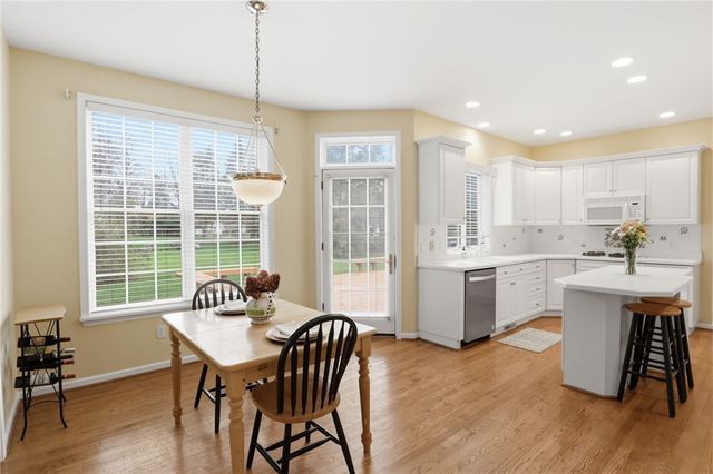 4 Willoughby Place, Pittsford, NY 14534