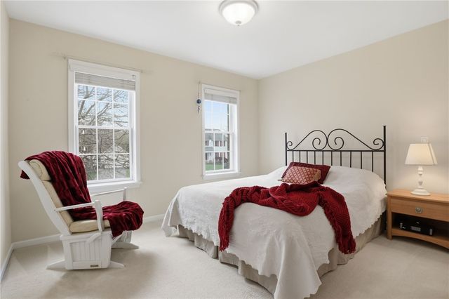 4 Willoughby Place, Pittsford, NY 14534