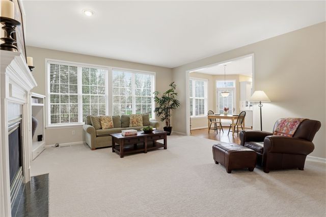 4 Willoughby Place, Pittsford, NY 14534