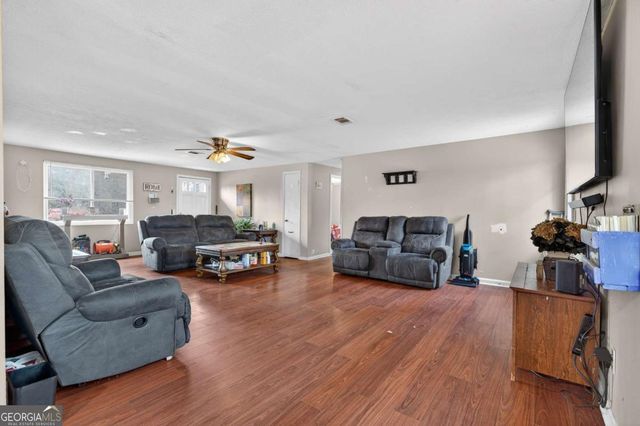 5720 Bob White Lane, Douglasville, GA 30135