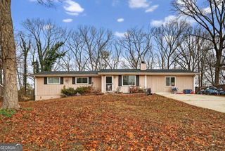 5720 Bob White Lane, Douglasville, GA 30135