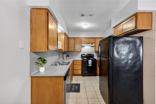 1034 Tennessee Trail, Arlington, TX 76017