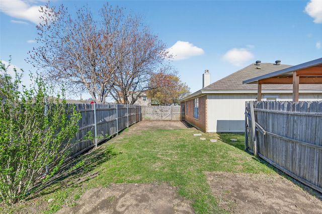 1034 Tennessee Trail, Arlington, TX 76017