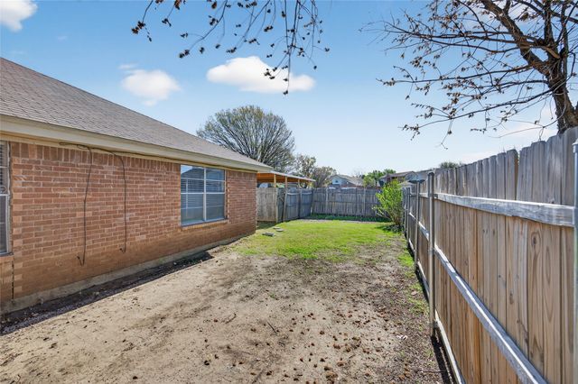 1034 Tennessee Trail, Arlington, TX 76017