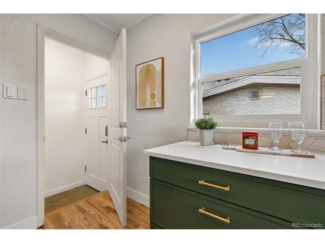 2030 Quitman St, Denver, CO 80212