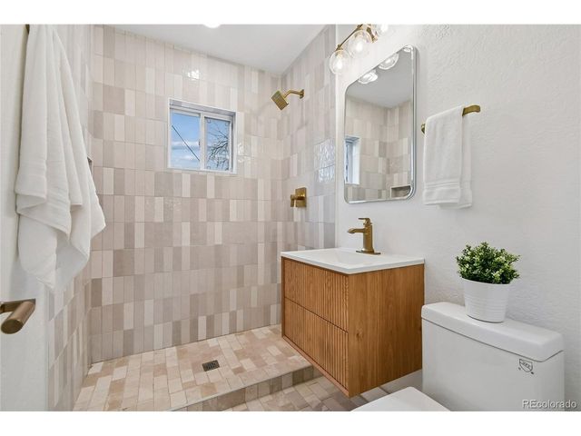 2030 Quitman St, Denver, CO 80212