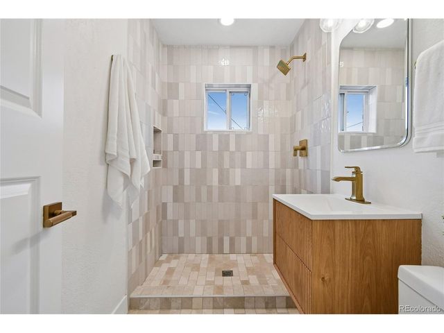 2030 Quitman St, Denver, CO 80212