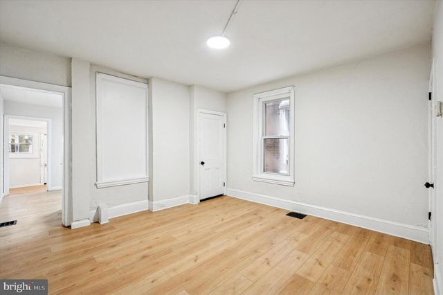 6313 SAYBROOK AVE, Philadelphia, PA 19142