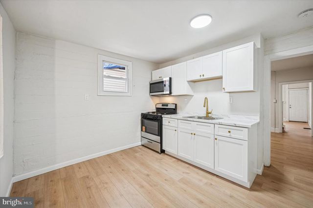 6313 SAYBROOK AVE, Philadelphia, PA 19142