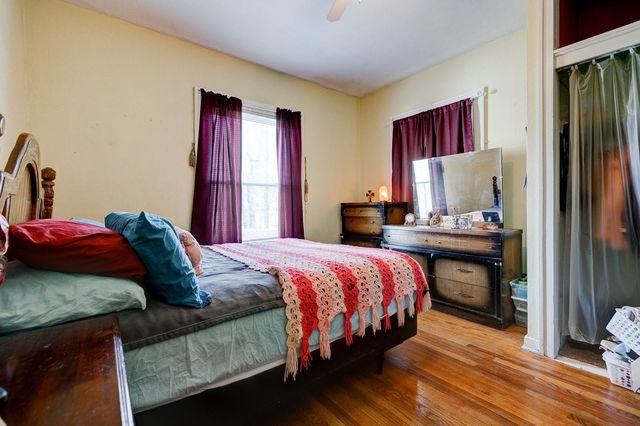 810 E Washington Avenue, Des Moines, IA 50316