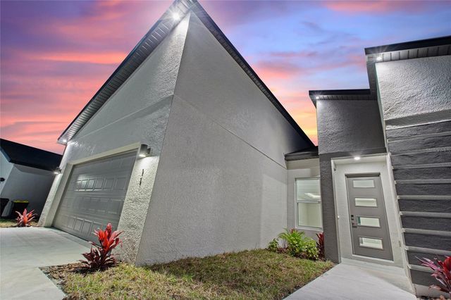 11 MAGNOLIA BLOSSOM LANE, Kissimmee, FL 34759