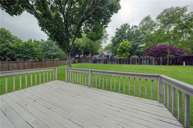 13842 W 110th Street, Lenexa, KS 66215