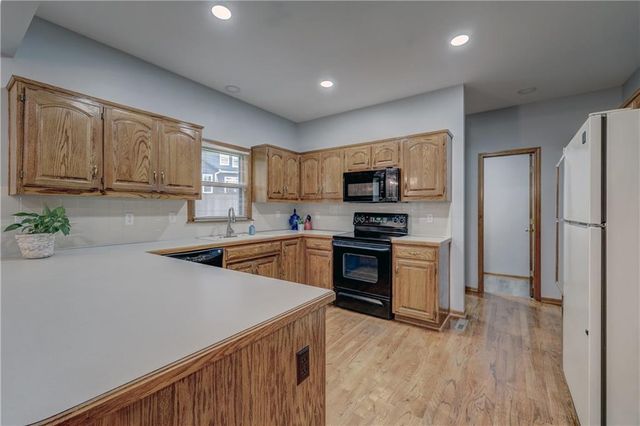 13842 W 110th Street, Lenexa, KS 66215