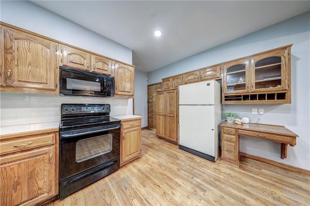13842 W 110th Street, Lenexa, KS 66215
