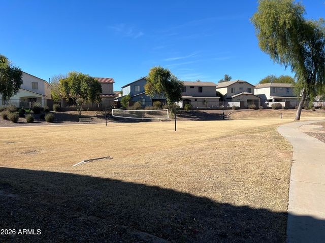 4120 S SAWMILL Road, Gilbert, AZ 85297