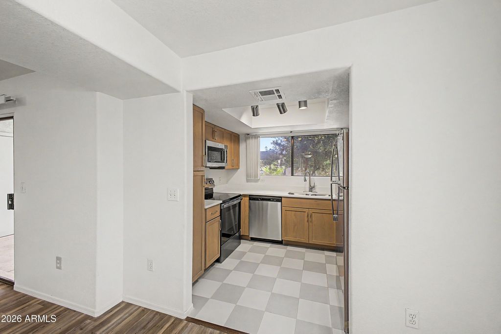 9990 N Scottsdale Road 1015, Paradise Valley, AZ 85253 — photo 2