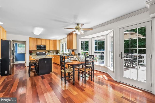 6843 LOCHMERE DR, Manassas, VA 20112