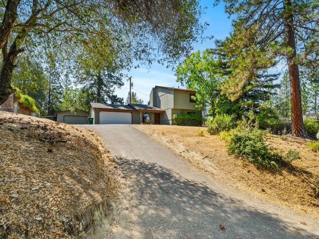 2430 Morrene Dr, Placerville, CA 95667