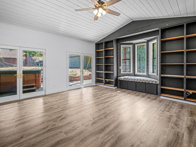 2430 Morrene Dr, Placerville, CA 95667