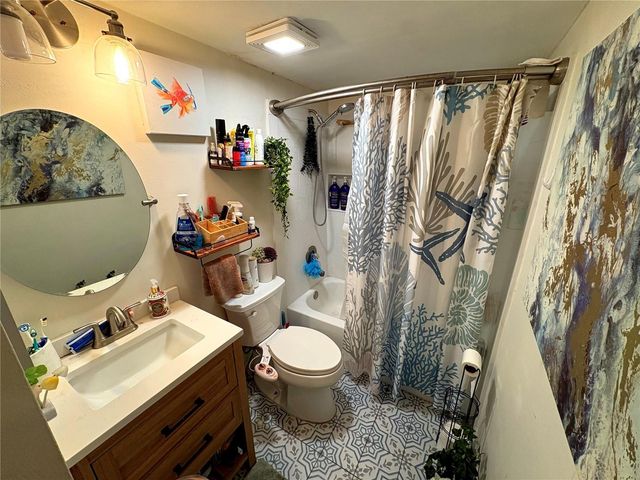 1219 E MOHAWK AVENUE A, Tampa, FL 33604