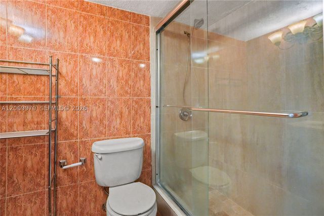 661 N University Dr 1-103, Pembroke Pines, FL 33024