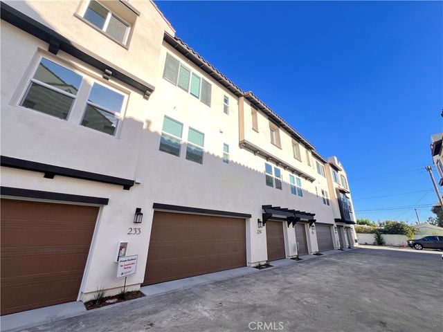229 Stillwater, Claremont, CA 91711