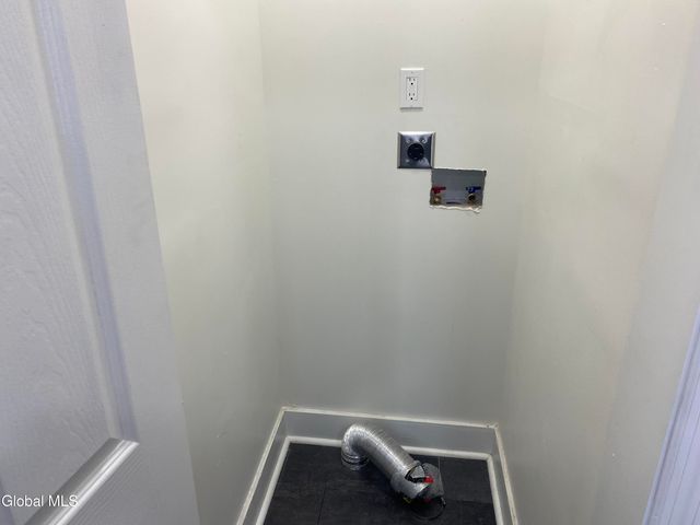 1755 Avenue B, Schenectady, NY 12308