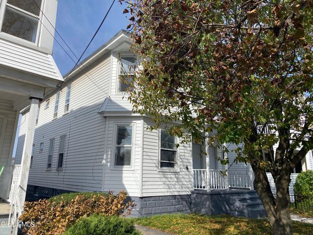 1755 Avenue B, Schenectady, NY 12308