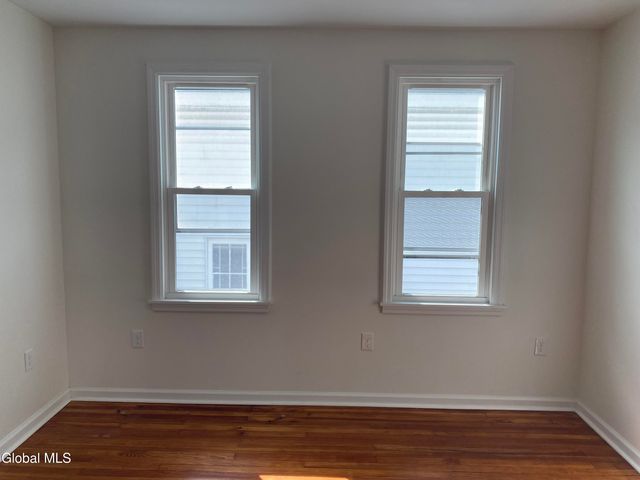 1755 Avenue B, Schenectady, NY 12308