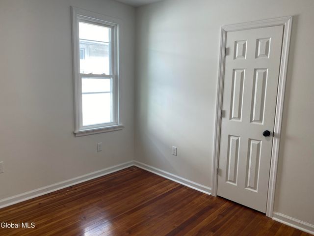 1755 Avenue B, Schenectady, NY 12308