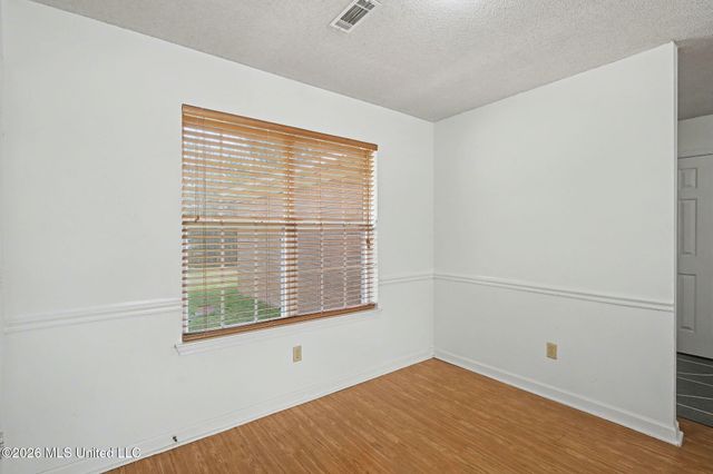 70 Yarbrough Loop, Holly Springs, MS 38635