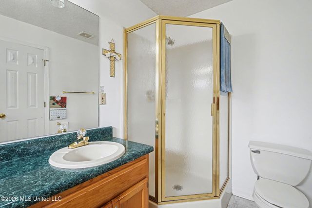 70 Yarbrough Loop, Holly Springs, MS 38635