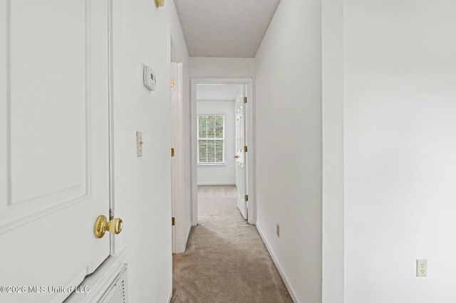 70 Yarbrough Loop, Holly Springs, MS 38635