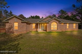 70 Yarbrough Loop, Holly Springs, MS 38635