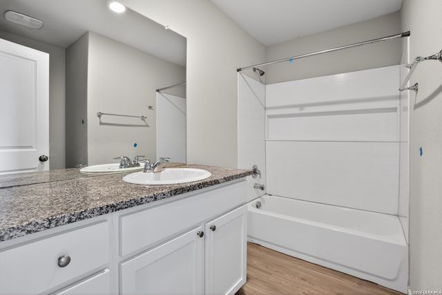 8230 Piedra Medina, San Antonio, TX 78252