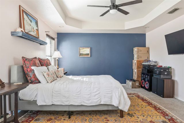 244 Point Circle, Pilot Point, TX 76258