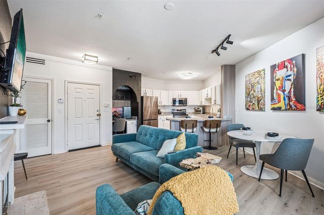 911 N ORANGE AVENUE 548, Orlando, FL 32801