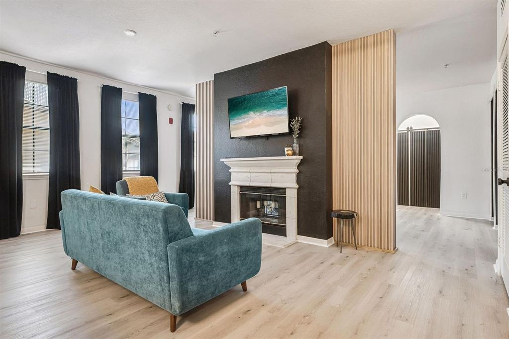 Image 12 of property listing at 911 N ORANGE AVENUE 548, Orlando, FL 32801